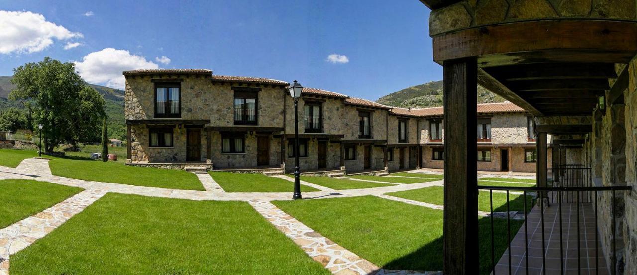 Hotel Ribera Del Corneja Navacepedilla de Corneja Esterno foto